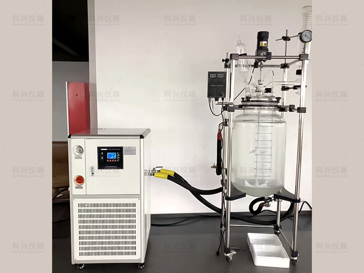 上?？婆d儀器與某公司合作